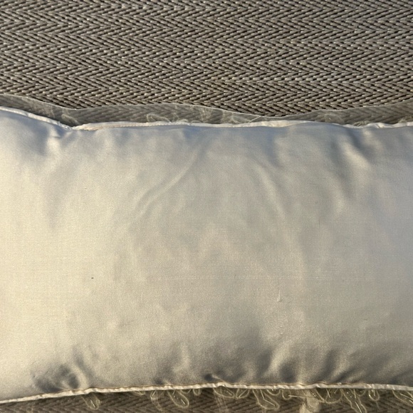 Handmade Silk Pillow with tassels beaded lace trim Ring Bearer Pillow Wedding - Picture 6 of 7